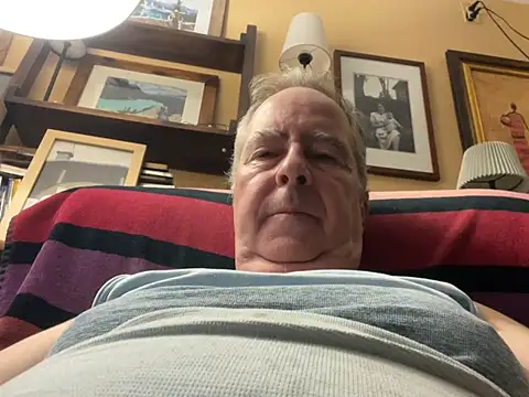 Snapshot of andre1936 chatting on 21, 7, 2026 andre1936 online show from 21, 7, 2026