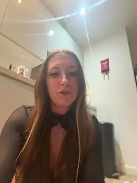 Snapshot of Coleyy_xx chatting on 22, 6, 2026 Coleyy xx online show from 22, 6, 2026