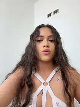 MilaHank online show from 26, 6, 2026