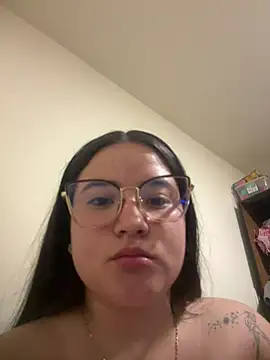 Snapshot of Aria_Rose_ chatting on 3, 8, 2026 Aria Rose online show from 3, 8, 2026
