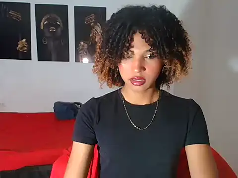 Snapshot of Elianisbigcock chatting on 9, 7, 2026 Elianisbigcock online show from 9, 7, 2026