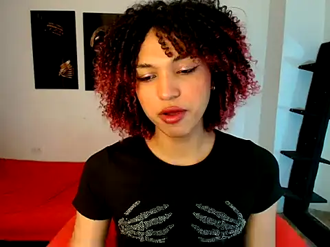 Snapshot of Elianisbigcock chatting on 3, 8, 2026 Elianisbigcock online show from 3, 8, 2026