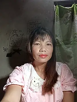 Snapshot of Gee_hot chatting on 7, 7, 2026 Gee hot online show from 7, 7, 2026