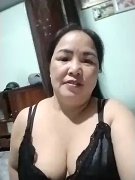 Snapshot of Naaya8109 chatting on 9, 7, 2026 Naaya8109 online show from 9, 7, 2026