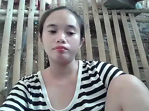 Snapshot of sophie_193 chatting on 14, 7, 2026 sophie 193 online show from 14, 7, 2026