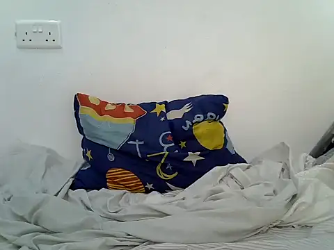 Snapshot of Beutypetite1 chatting on 30, 6, 2026 Beutypetite1 online show from 30, 6, 2026