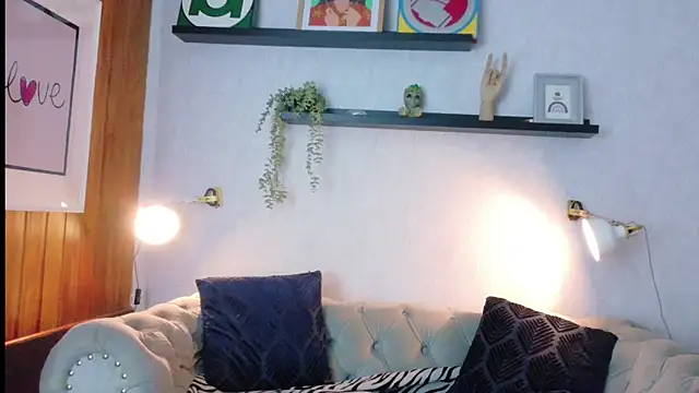 Katalyna lee online show from 28, 7, 2026