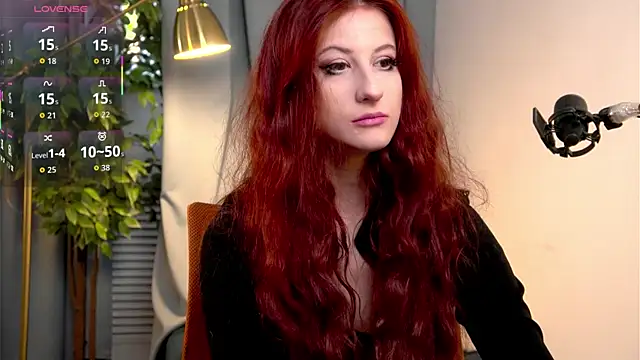 Snapshot of CatyPurrrrr chatting on 10, 7, 2026 CatyPurrrrr online show from 10, 7, 2026