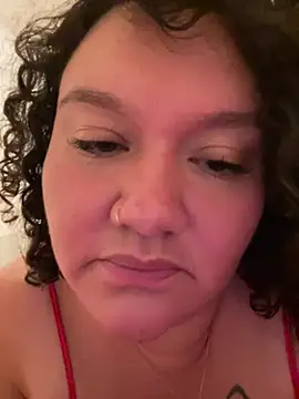 Snapshot of HeidiSanabria chatting on 9, 7, 2026 HeidiSanabria online show from 9, 7, 2026