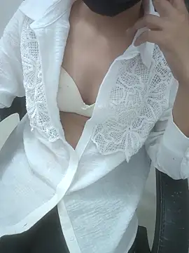 Snapshot of sushmita0 chatting on 21, 6, 2026 sushmita0 online show from 21, 6, 2026