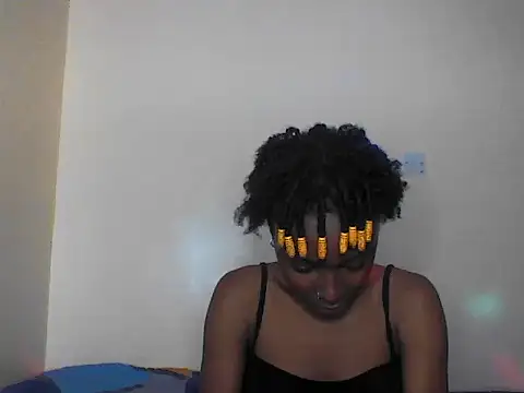 freakyqueenB online show from 30, 6, 2026