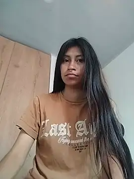 Snapshot of Pocahontas_Honey chatting on 8, 7, 2026 Pocahontas Honey online show from 8, 7, 2026