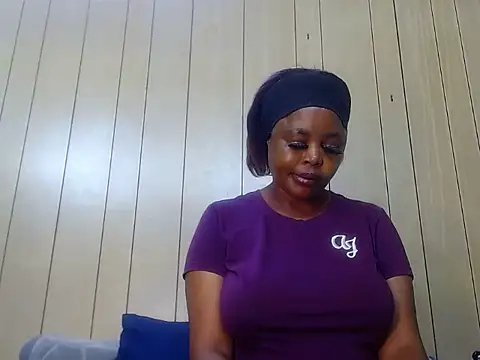Snapshot of spicykittyy chatting on 13, 7, 2026 spicykittyy online show from 13, 7, 2026