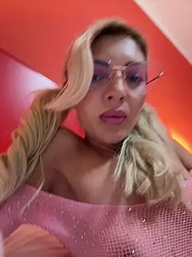 Snapshot of SofyVanilla chatting on 19, 7, 2026 SofyVanilla online show from 19, 7, 2026