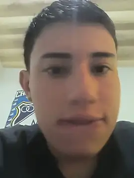 Snapshot of Thiagoo_Vega chatting on 3, 8, 2026 Thiagoo Vega online show from 3, 8, 2026