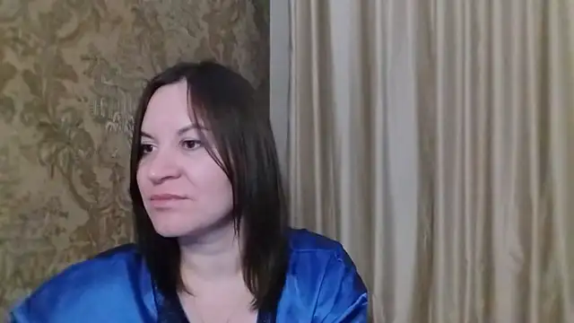 Lauralison online show from 6, 7, 2026