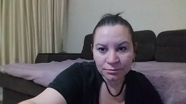 Lauralison online show from 21, 6, 2026