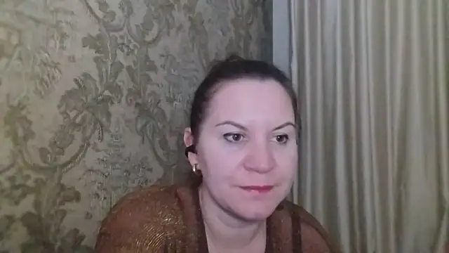 Lauralison online show from 10, 7, 2026