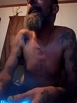 Snapshot of longerFellow chatting on 10, 7, 2026 longerFellow online show from 10, 7, 2026