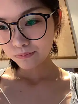 Snapshot of yanzi520 chatting on 1, 7, 2026 yanzi520 online show from 1, 7, 2026