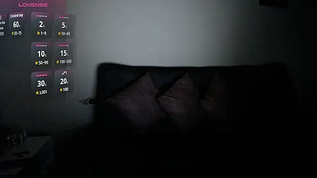  saray m online show from 11, 11, 2025