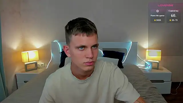 Snapshot of m0neyken chatting on 1, 7, 2026 m0neyken online show from 1, 7, 2026