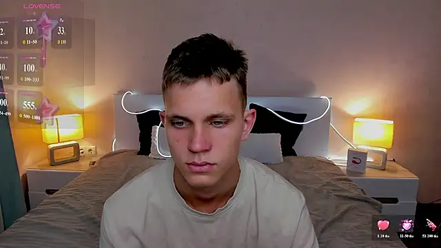 Snapshot of m0neyken chatting on 28, 6, 2026 m0neyken online show from 28, 6, 2026