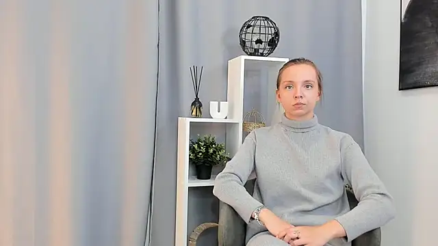 JenPerney online show from 23, 6, 2026