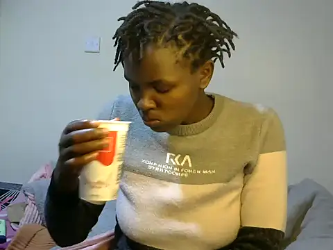 Snapshot of shypretty chatting on 31, 7, 2026 shypretty online show from 31, 7, 2026