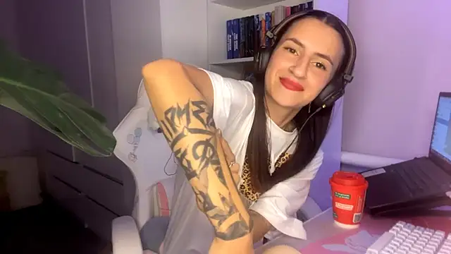 Snapshot of Monica_Cutersseys chatting on 19, 6, 2026 Monica Cutersseys online show from 19, 6, 2026