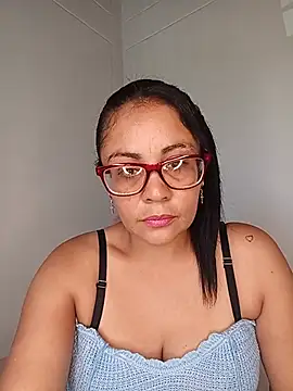 Snapshot of DiablaProhibida chatting on 20, 6, 2026 DiablaProhibida online show from 20, 6, 2026