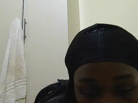 Snapshot of Heliosann chatting on 8, 7, 2026 Heliosann online show from 8, 7, 2026