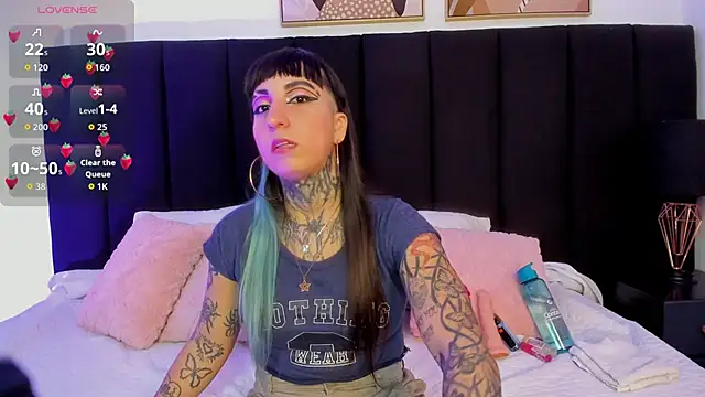 izzy moon7 online show from 30, 6, 2026