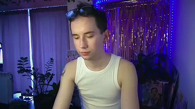 Moon boyy online show from 22, 6, 2026