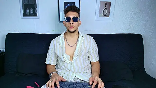 Snapshot of Sr_Maykol chatting on 31, 7, 2026 Sr Maykol online show from 31, 7, 2026