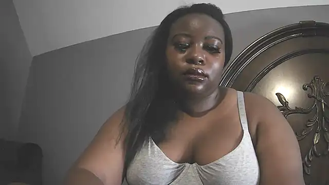 Snapshot of Love_Paitho chatting on 8, 7, 2026 Love Paitho online show from 8, 7, 2026