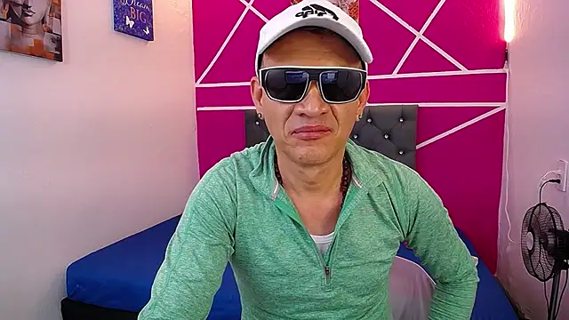 Snapshot of Cesirry_ chatting on 14, 7, 2026 Cesirry online show from 14, 7, 2026