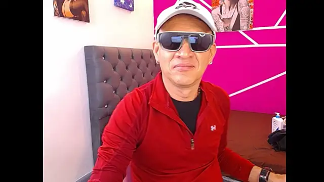 Snapshot of Cesirry_ chatting on 23, 6, 2026 Cesirry online show from 23, 6, 2026
