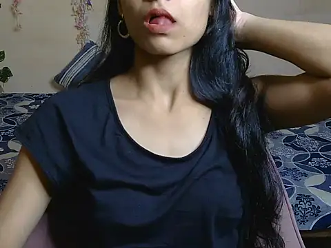 Yours-Zoya online show from 12, 7, 2026