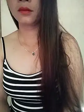 Nee kitty online show from 20, 6, 2026