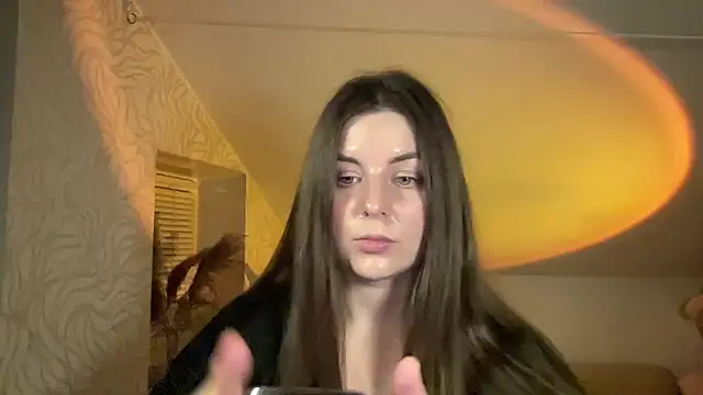 Snapshot of Velenne chatting on 13, 7, 2026 Velenne online show from 13, 7, 2026