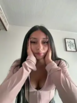 LilacNoir online show from 9, 7, 2026