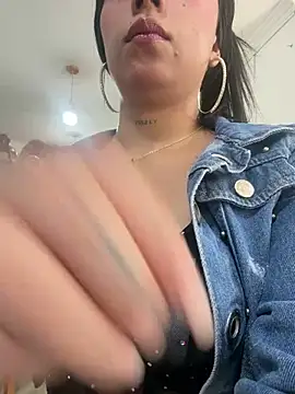 LilacNoir online show from 3, 8, 2026