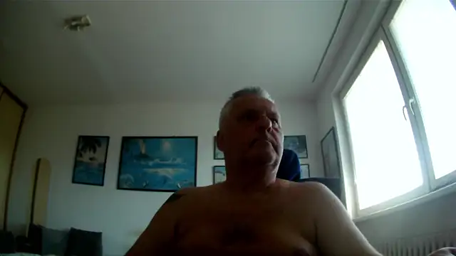 Snapshot of Robert_SK1 chatting on 21, 6, 2026 Robert SK1 online show from 21, 6, 2026
