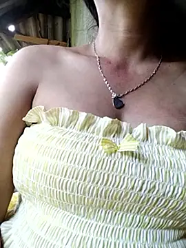 Snapshot of _Lynk_ chatting on 23, 6, 2026 Lynk online show from 23, 6, 2026