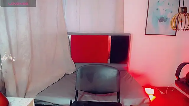 natalie vegas  online show from 21, 7, 2026