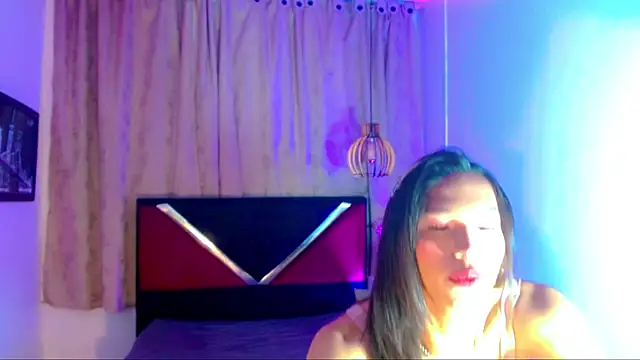 Maelys and ahlaiya online show from 1, 7, 2026