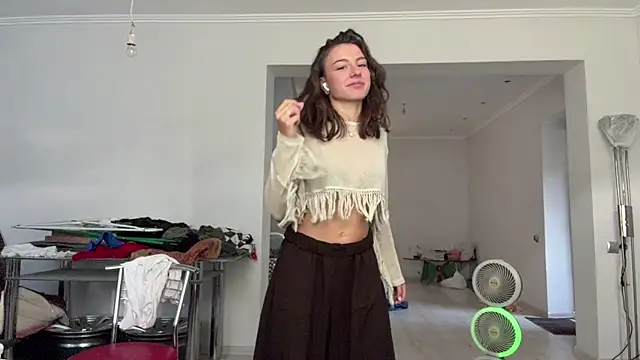 Monicaqte online show from 4, 8, 2026