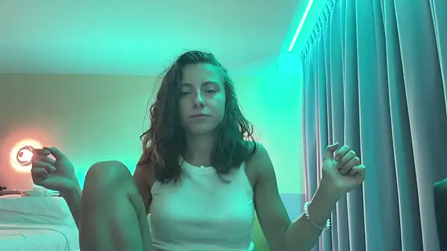 Monicaqte online show from 28, 6, 2026