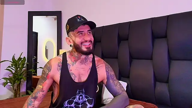 Snapshot of dilan_scootk_j chatting on 18, 7, 2026 dilan scootk j online show from 18, 7, 2026